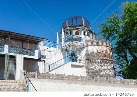 Dhai Seedi Ki Masjid Dhai Seedi Ki Masjid 14246750