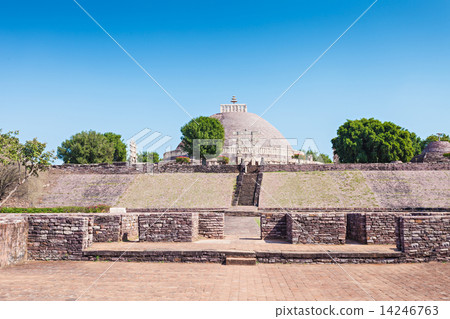 Sanchi Stupa, India 14246763