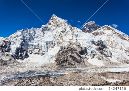 Everest landscape, Himalaya Everest landscape, Himalaya 14247136