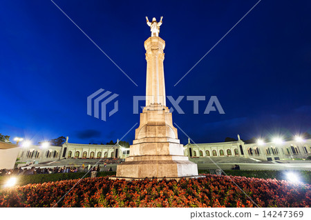 Sanctuary of Fatima 14247369