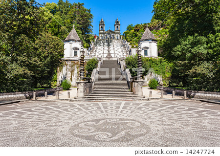 Bom Jesus do Monte 14247724