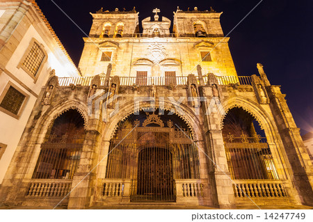 Cathedral of Braga 14247749