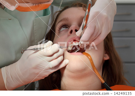 Dental procedure, drilling and filling tooth Dental procedure, drilling and filling tooth 14249135