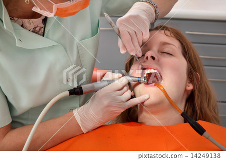 Dental procedure, tooth polishing 14249138