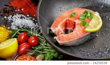 healthy food 14258536
