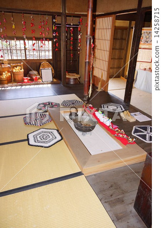Shinshu Matsushiro Machi Old Higuchi and Hinamatsuri Shinshu Matsushiro Machi Old Higuchi and Hinamatsuri 14258715