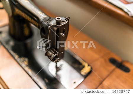 Old sewing machine Old sewing machine 14258747