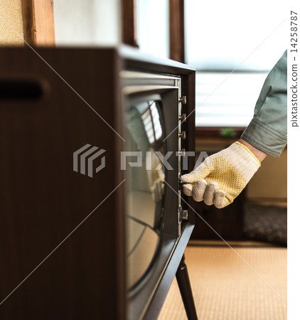 TV set  14258787