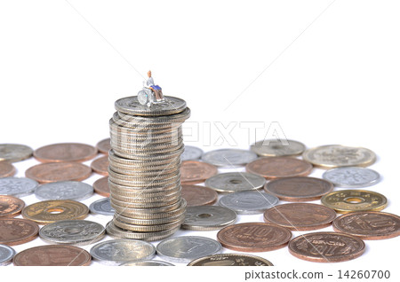 Elderly people with wheelchair life and money 14260700