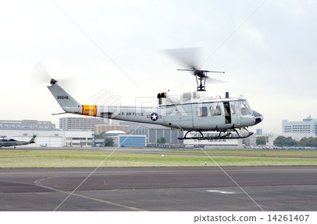 U.S. Air Force Japan U.S. Air Force flight at the Tachikawa disaster prevention air festival, also dispatching to disaster relief UH-1N Iroquisition multi-purpose helicopter U.S. Air Force Japan U.S. Air Force flight at the Tachikawa disaster prevention air festival, also dispatching to disaster relief UH-1N Iroquisition multi-purpose helicopter 14261407