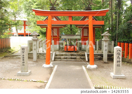 Hakuho Shrine (Kumano Hayatake Taisha Shrine / Shingu City, Wakayama Prefecture) 14263555