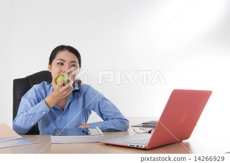 International Business International Business 14266929