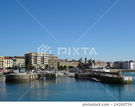 san sebastian, spain, spanish 14268754