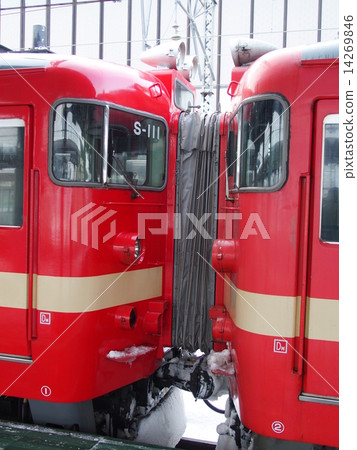 JNR 711 series train (17) 14269846