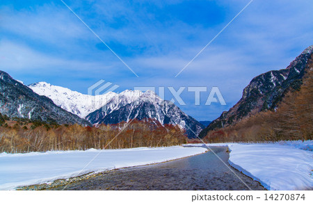 Hodaka mountain range 14270874