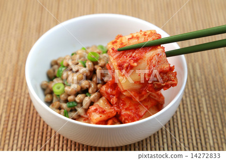 Kimchi natto 14272833