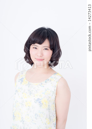 young woman      14273413