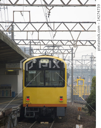 Nishi Kuwana Station 14274739