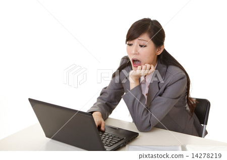 Worried business woman 14278219