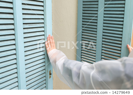 A door lock A door lock 14279649
