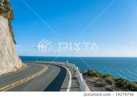 Winding Road along the Sea Winding Road along the Sea 14279756
