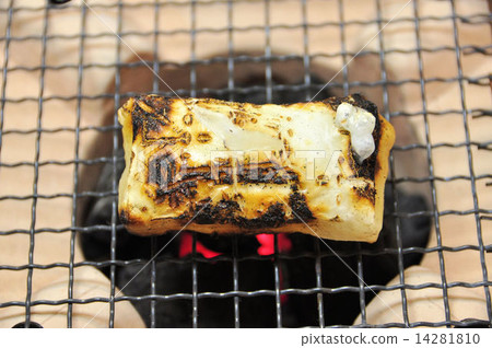 在Taita烘烤Mochi 14281810