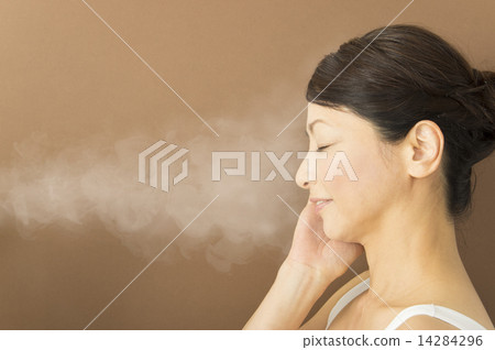 Middle beauty image Middle woman bathing in steam 14284296