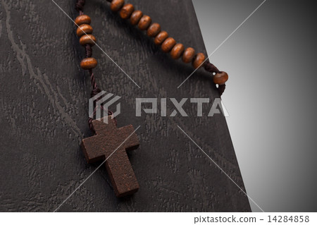 Christian cross necklace on Holy Bible book, Jesus religion conc 14284858