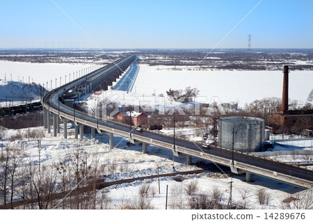 Bridge over the river in winter Bridge over the river in winter 14289676
