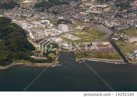 長崎地區鳥瞰圖在橫濱市橫須賀市 長崎地區鳥瞰圖在橫濱市橫須賀市 14292189