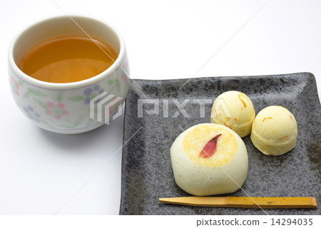 Japanese confectionery 14294035