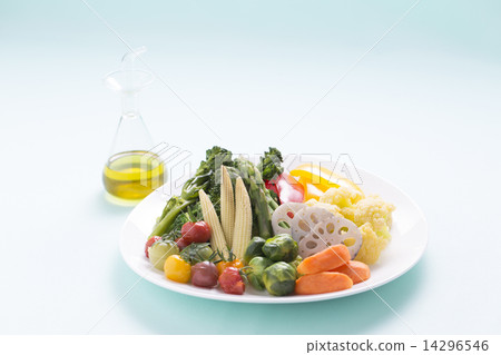 Plate boiled vegetables Plate boiled vegetables 14296546