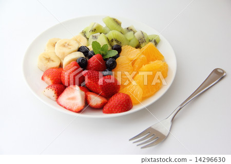 Cut fruit 14296630