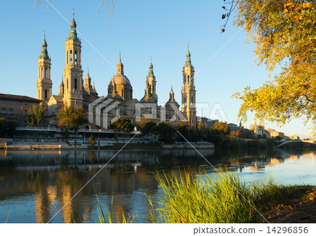 Cathedral of Our Lady of the Pillar   in  Zaragoza 14296856