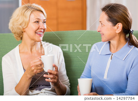 Senior ladies drinking tea 14297784