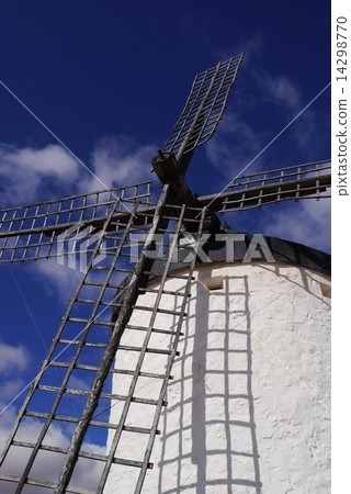 Spain _ Windmill 14298770