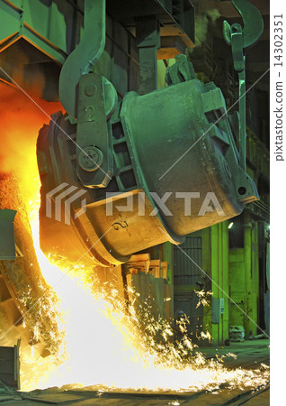 molten steel 14302351