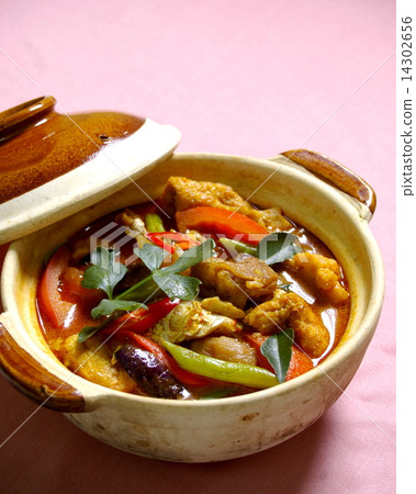 Fish curry hotpot Fish curry hotpot 14302656