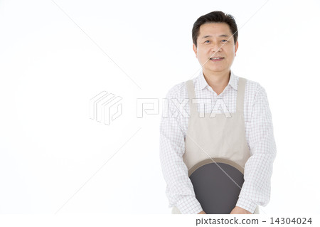 咖啡館老闆 14304024