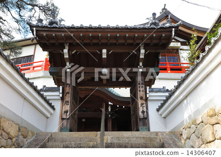 門口的門神Tokoji 14306407