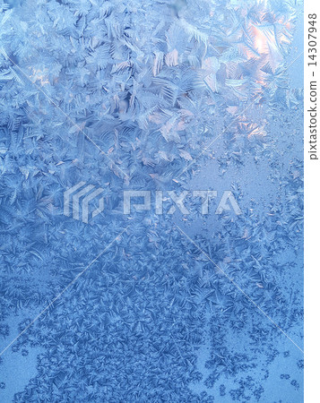 Ice pattern on winter glass 14307948