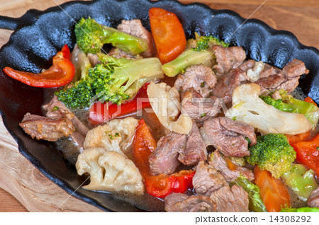 meat with vegetables meat with vegetables 14308292