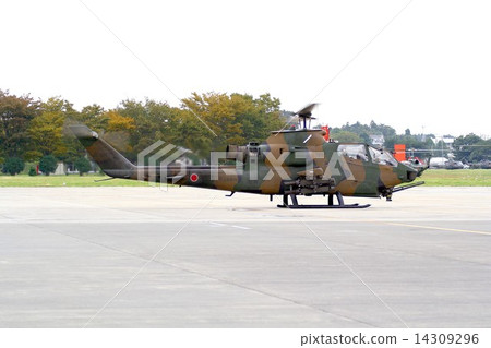 Prepare for takeoff at the Tachikawa disaster prevention air festival Anti-tank helicopter AH-1S of the Ground Self Defense Force who is also active in searching for disasters 14309296