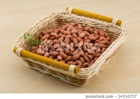 Peanut in the bowl 14310727