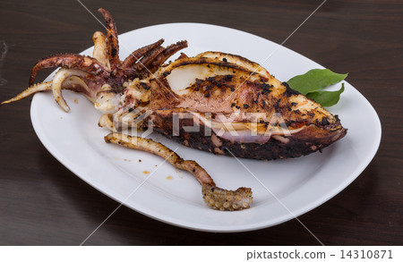 Grilled cuttlefish 14310871