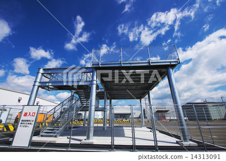 Tsunami evacuation tower 14313091