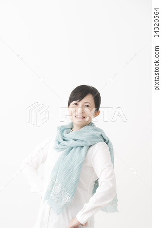 女性(中) 女性(中) 14320564