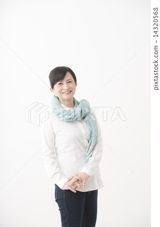 女性(中) 女性(中) 14320568