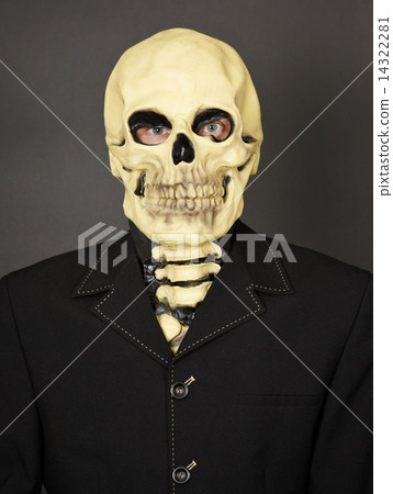 Portrait of man in mask of death Portrait of man in mask of death 14322281