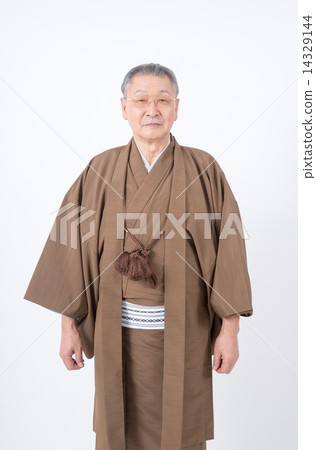 老人(和服) 老人(和服) 14329144